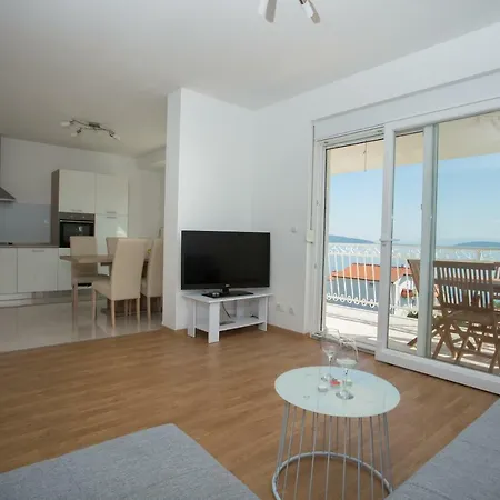 Apartament Rumin